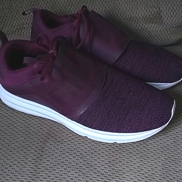 Puma Shoes - Women's shoes
